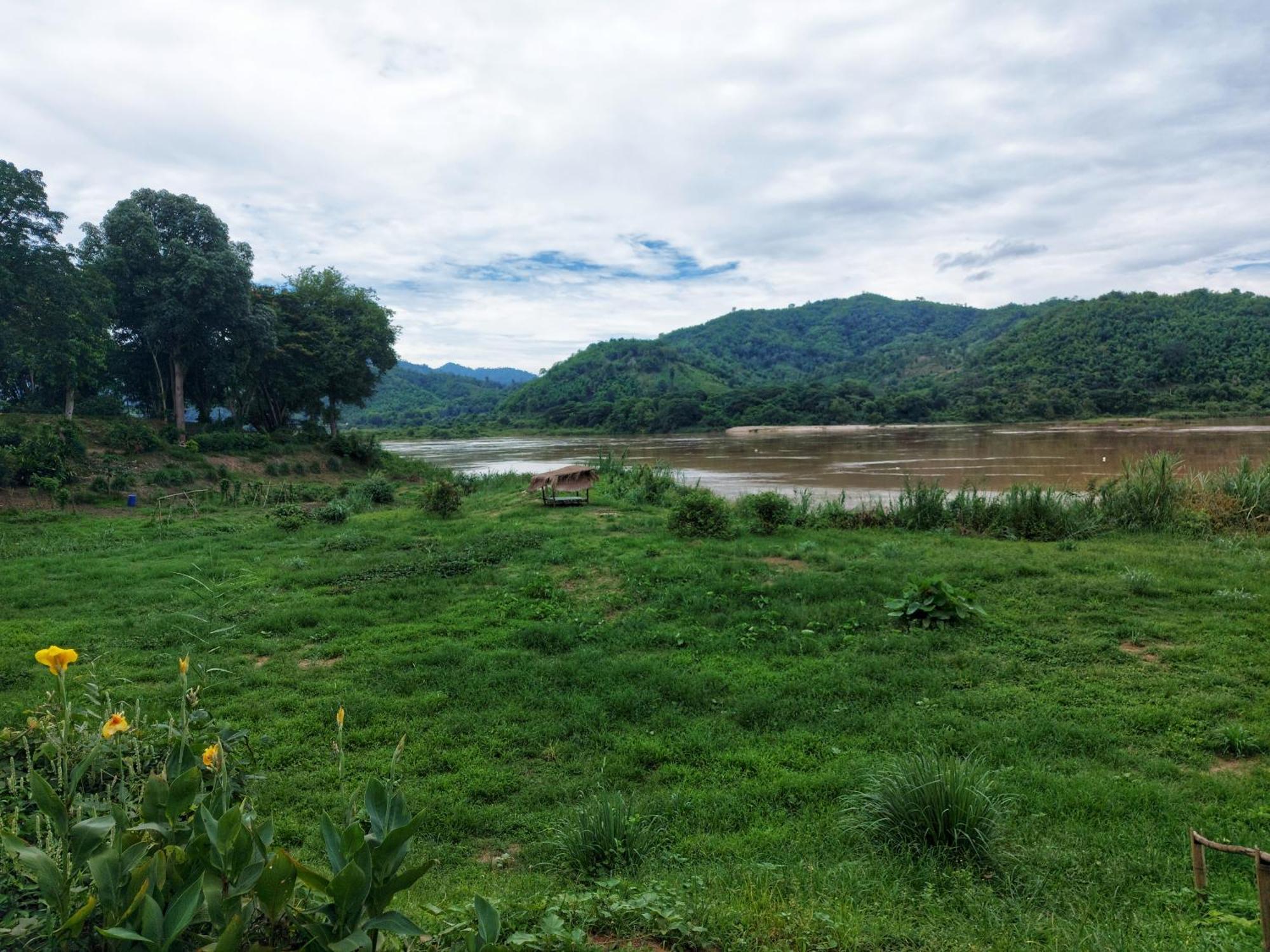 Mekong Villas Pak Chom Exteriör bild